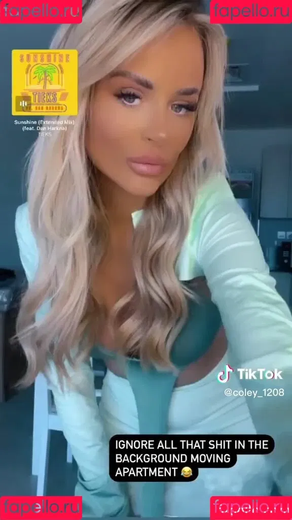 Nicole Farrell Onlyfans Photo Gallery 