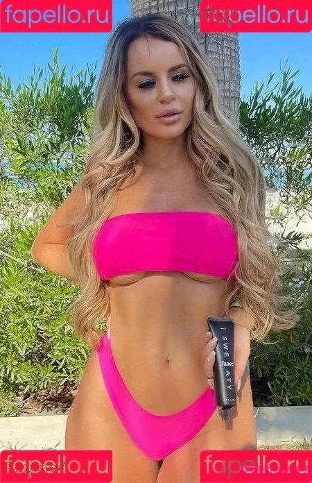 Nicole Farrell Onlyfans Photo Gallery 