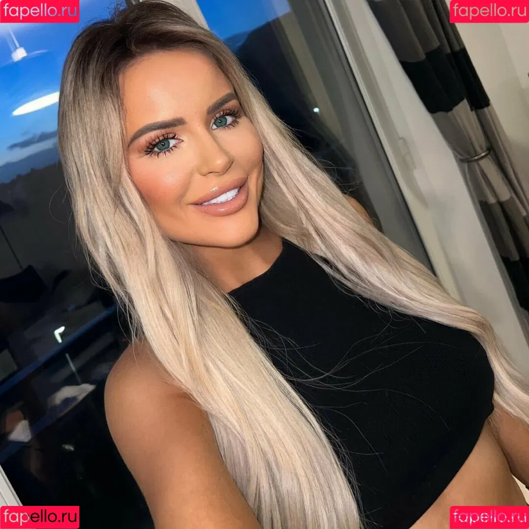 Nicole Farrell Onlyfans Photo Gallery 