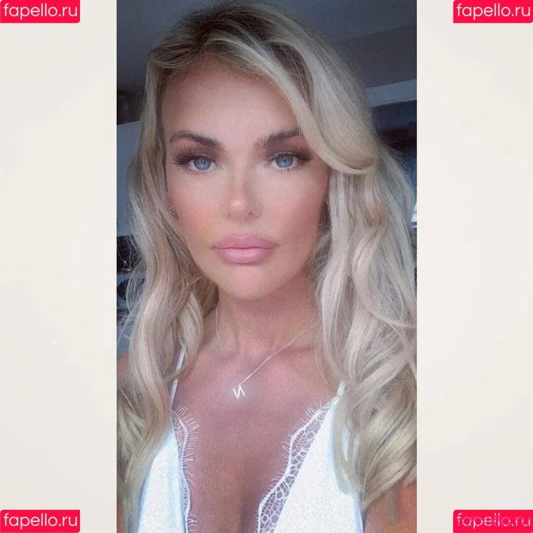 Nicole Farrell Onlyfans Photo Gallery 