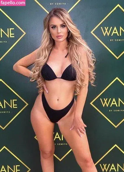 Nicole Farrell Onlyfans Photo Gallery 