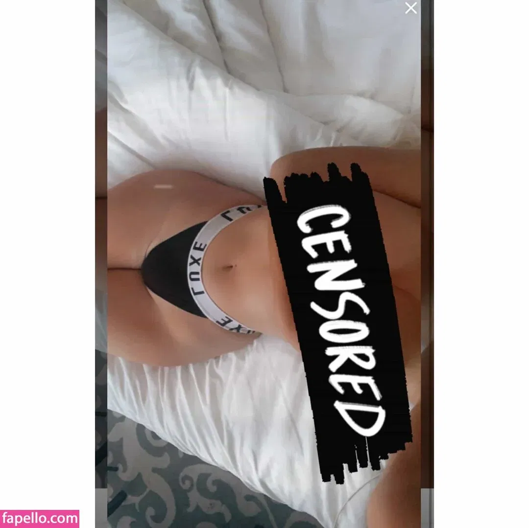 Nicole Farrell Onlyfans Photo Gallery 