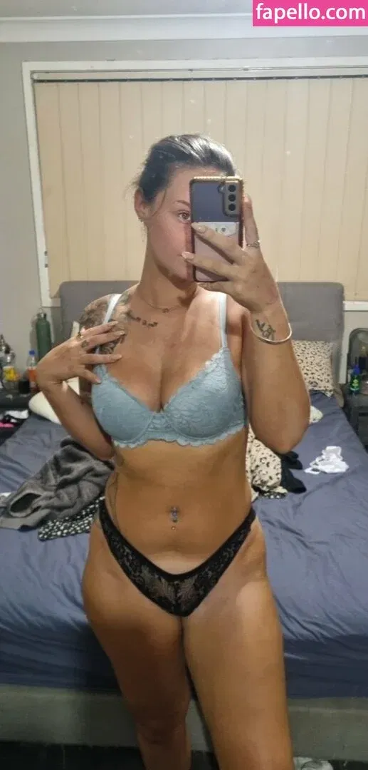 Emily Meggitt Onlyfans Photo Gallery 