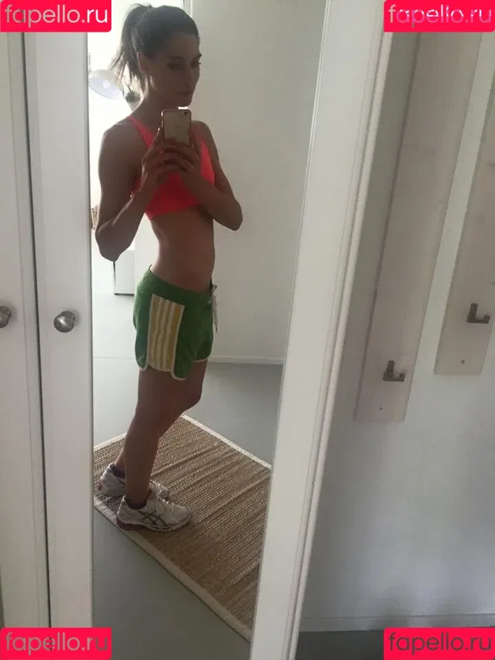 Cyndie Allemann Onlyfans Photo Gallery 
