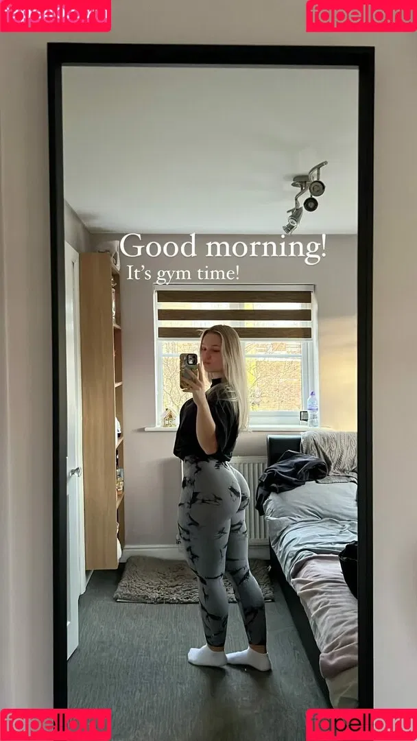MommyMewtwo Onlyfans Photo Gallery 