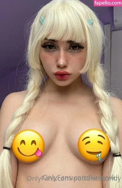 kinkyvikii Onlyfans Photo Gallery 