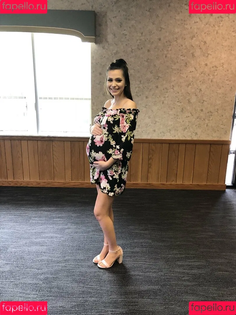 staywildraw Onlyfans Photo Gallery 