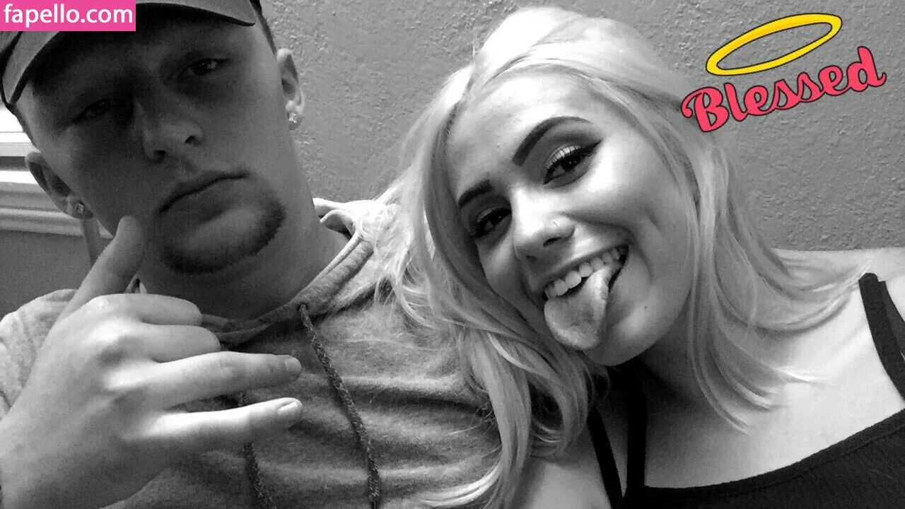 staywildraw Onlyfans Photo Gallery 