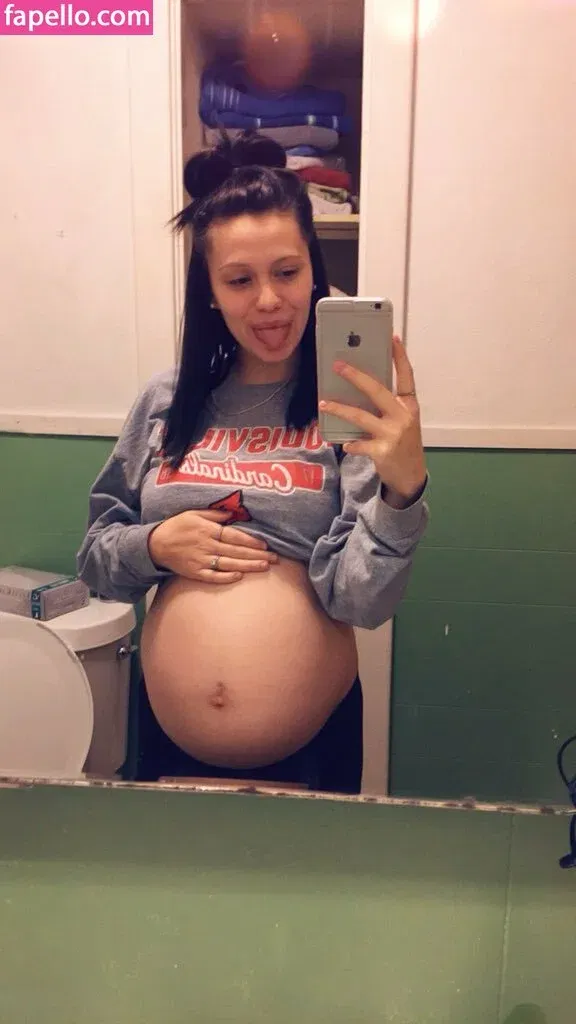 staywildraw Onlyfans Photo Gallery 