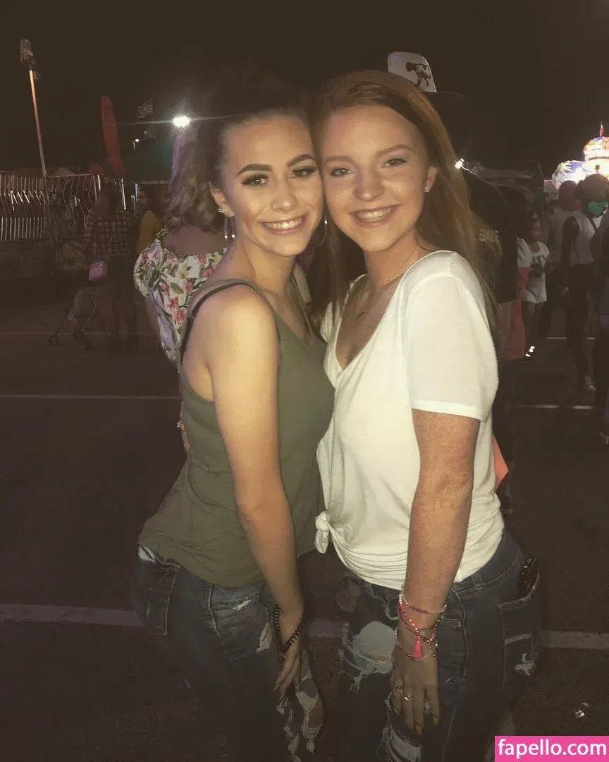 staywildraw Onlyfans Photo Gallery 