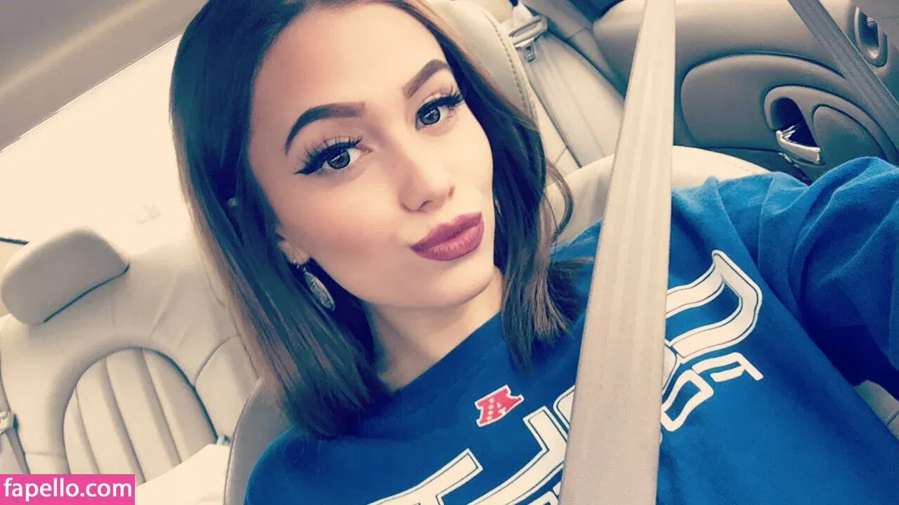 staywildraw Onlyfans Photo Gallery 