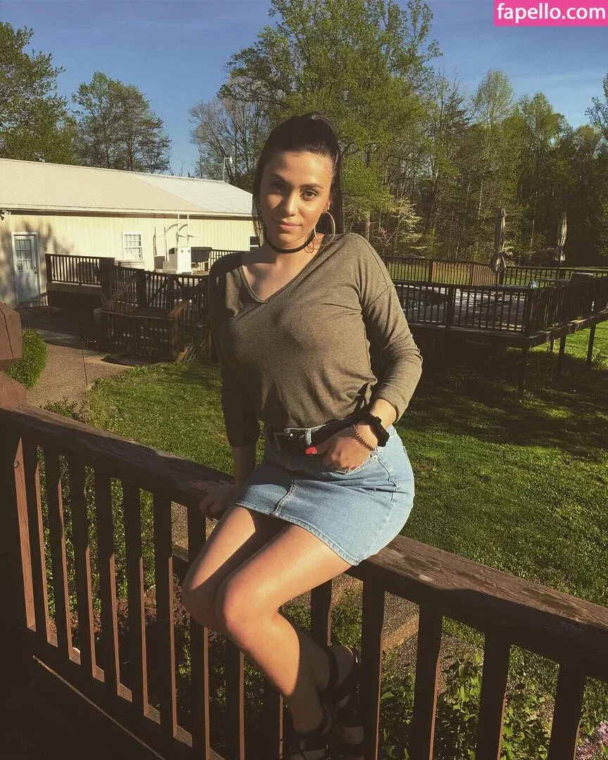 staywildraw Onlyfans Photo Gallery 