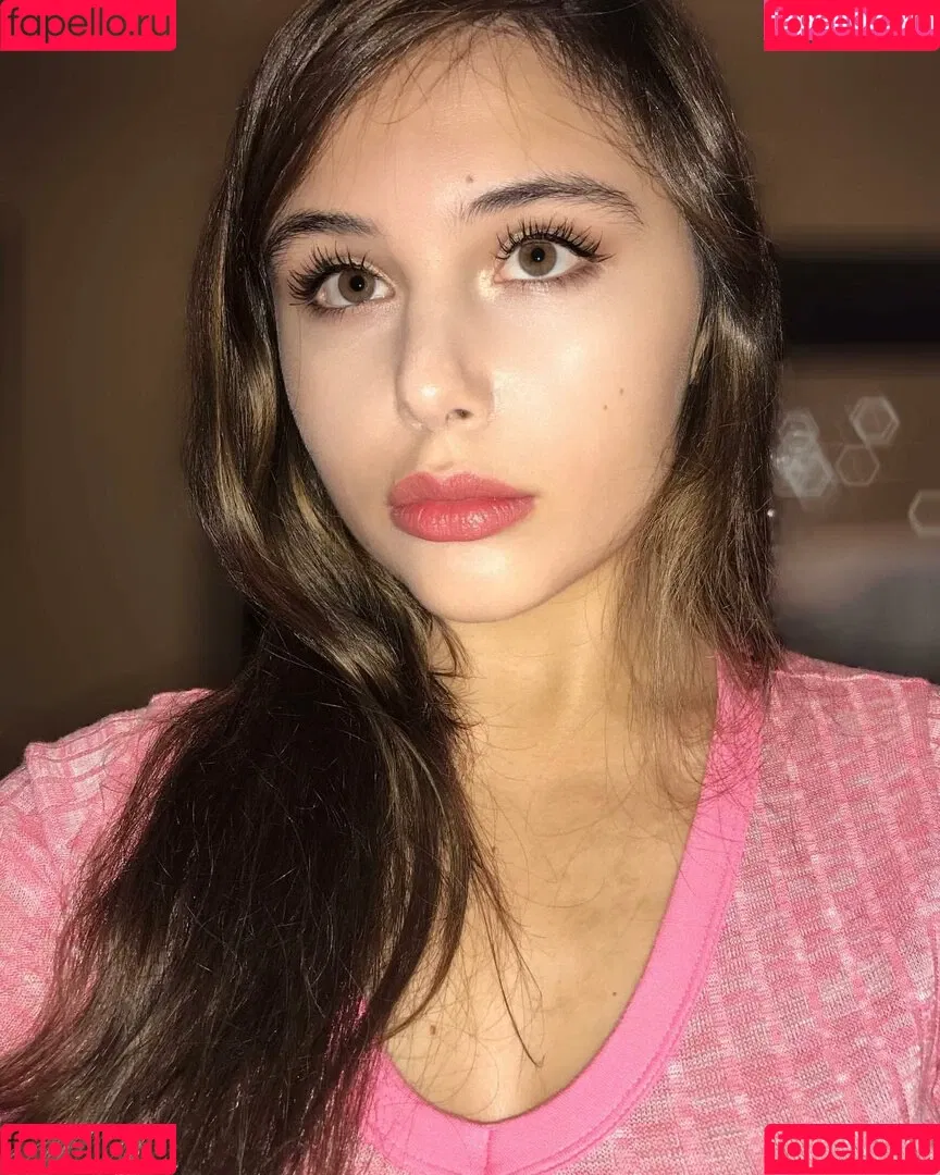 Vienna Maryce Onlyfans Photo Gallery 