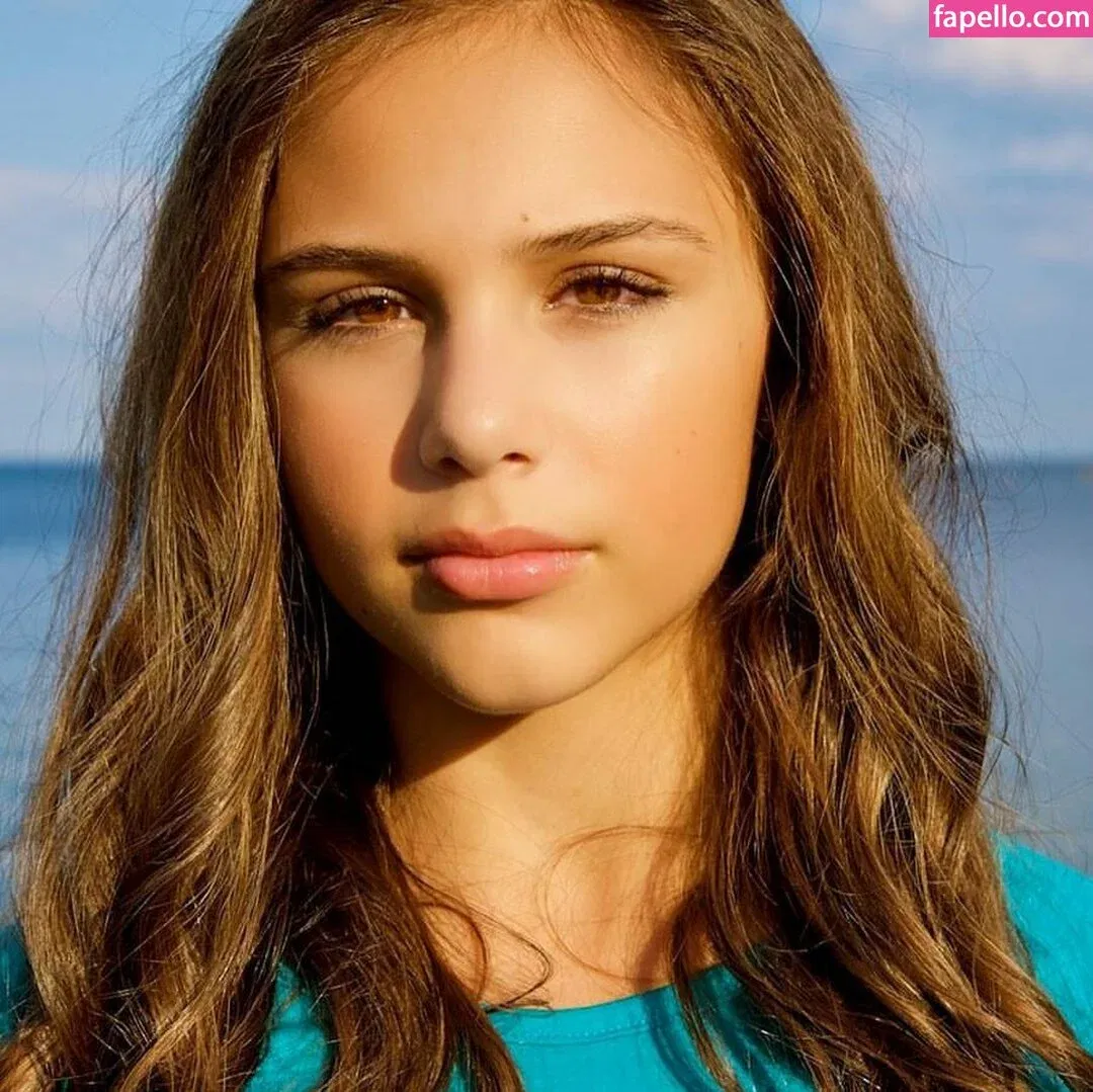 Vienna Maryce Onlyfans Photo Gallery 