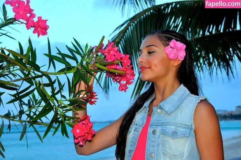 Vienna Maryce Onlyfans Photo Gallery 