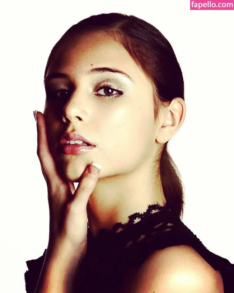 Vienna Maryce Onlyfans Photo Gallery 