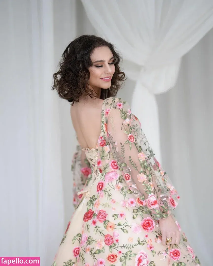 Vienna Maryce Onlyfans Photo Gallery 