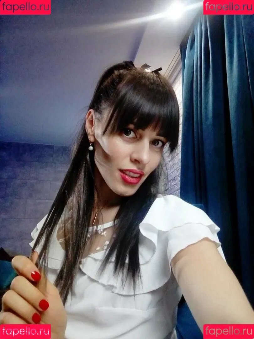 natalieflowers Onlyfans Photo Gallery 