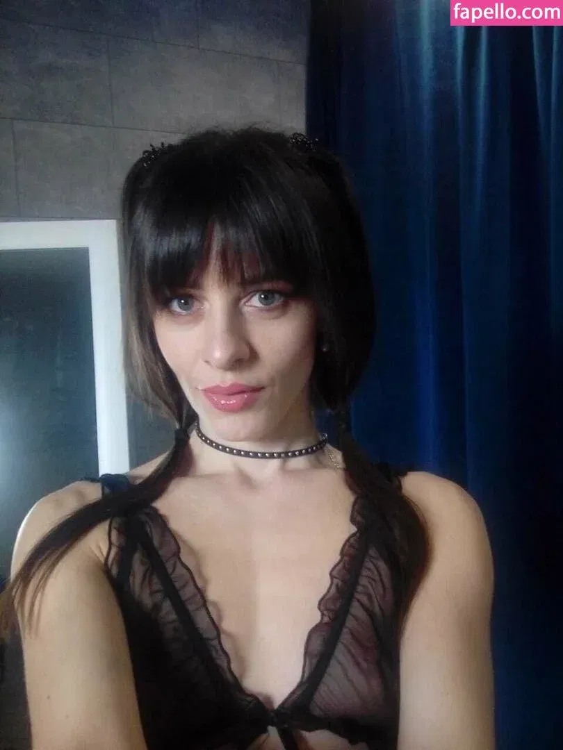 natalieflowers Onlyfans Photo Gallery 