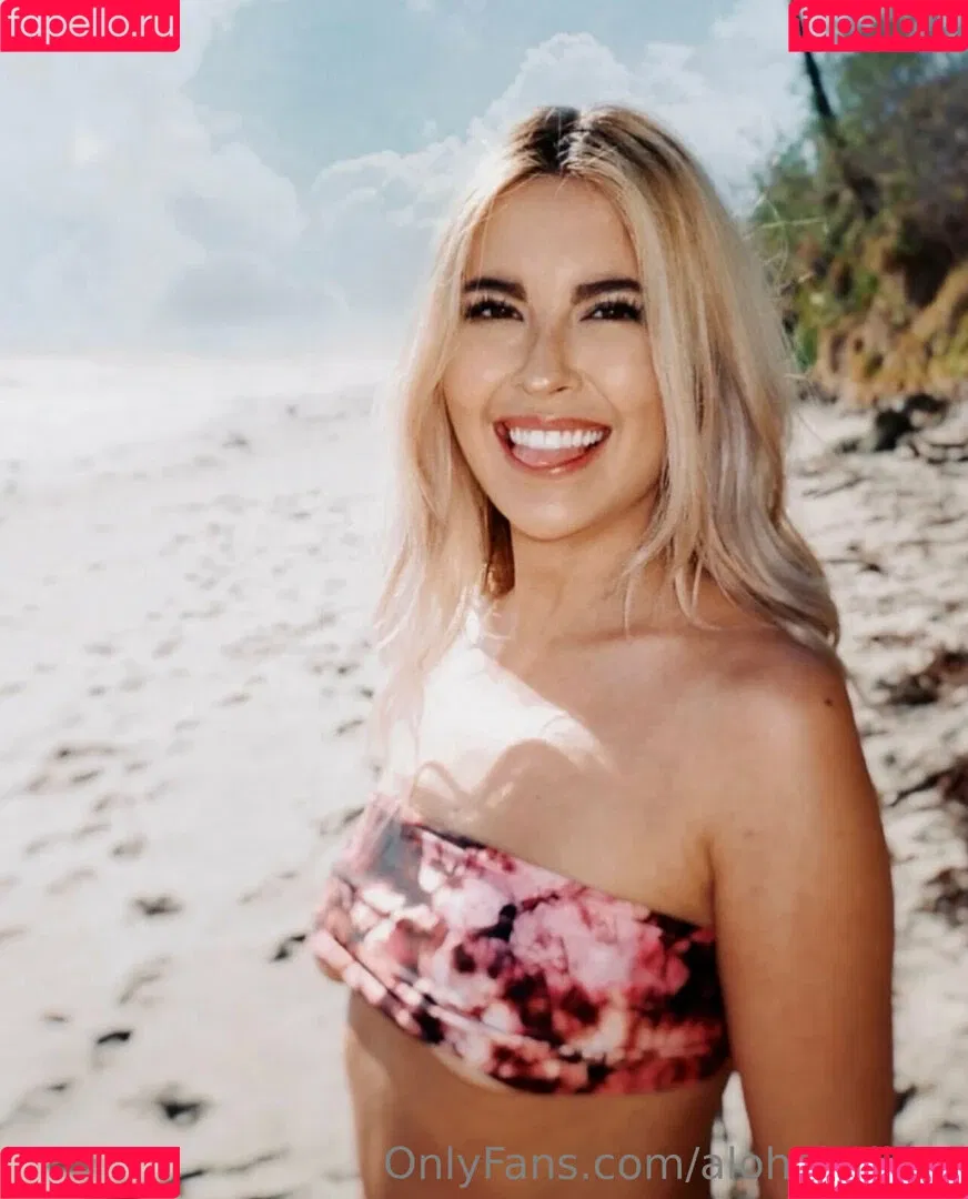 alohakailani Onlyfans Photo Gallery 