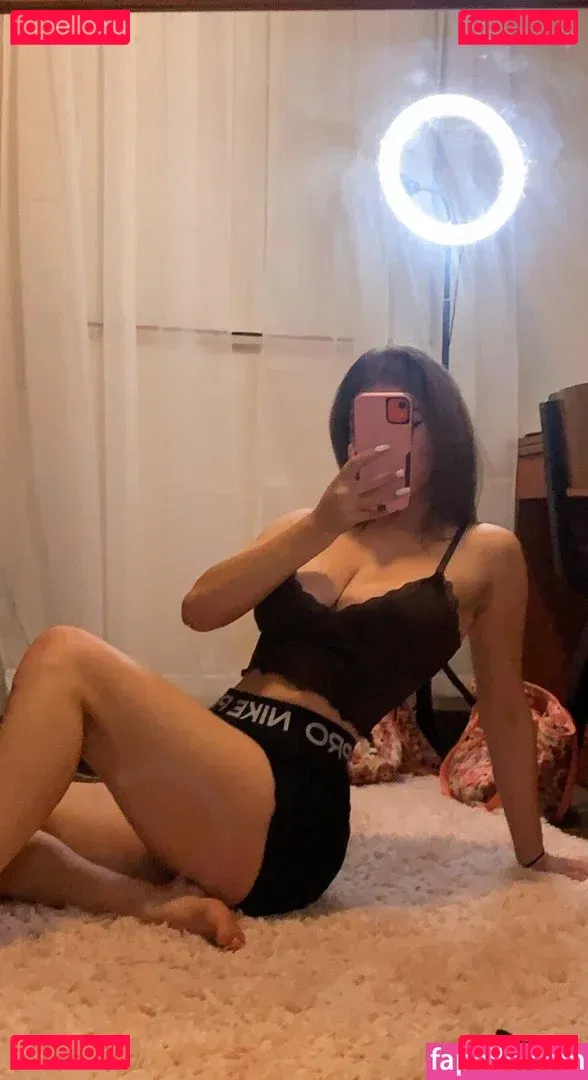 alohakailani Onlyfans Photo Gallery 