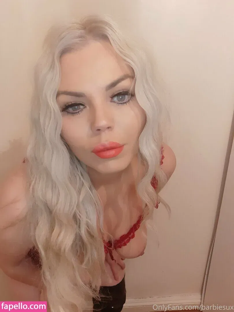 barbiesux Onlyfans Photo Gallery 