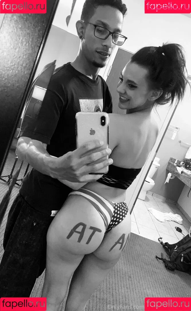 officialmariajade Onlyfans Photo Gallery 