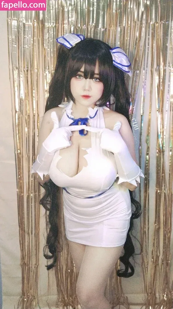 Yaciju Onlyfans Photo Gallery 