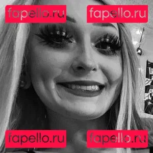 mikuangel Onlyfans Photo Gallery 