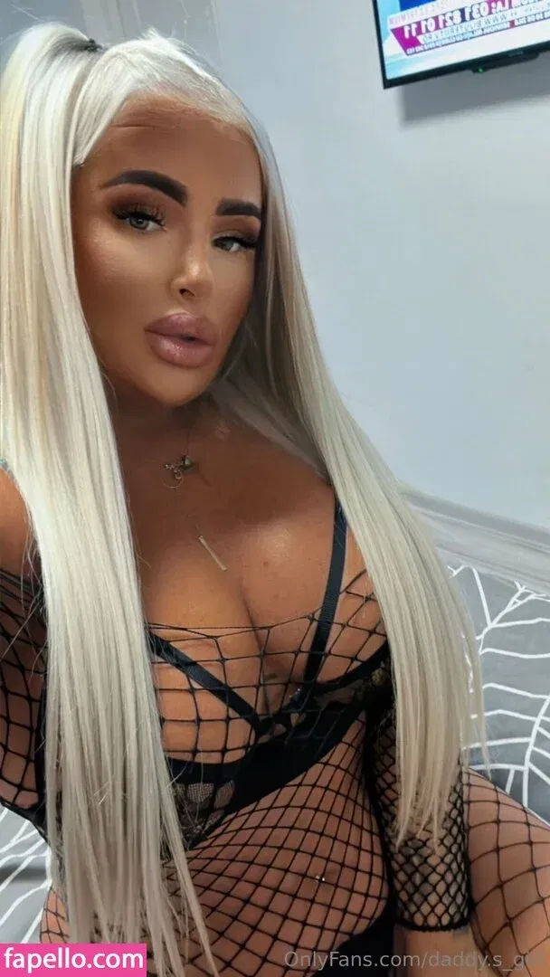 daddy.s_girl Onlyfans Photo Gallery 