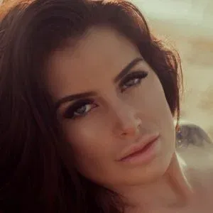 Danie Sommers Onlyfans Photo Gallery 