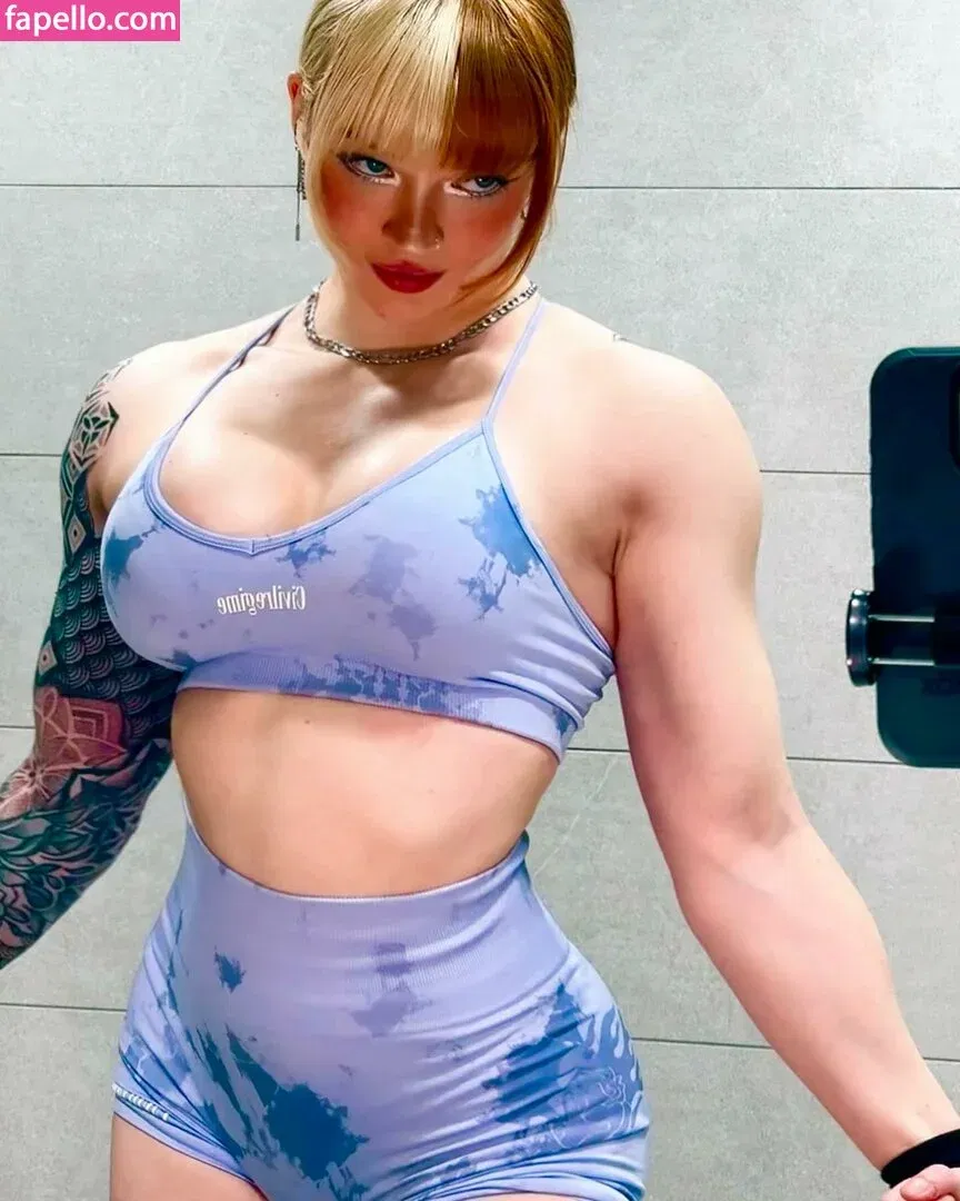 xinia_official Onlyfans Photo Gallery 