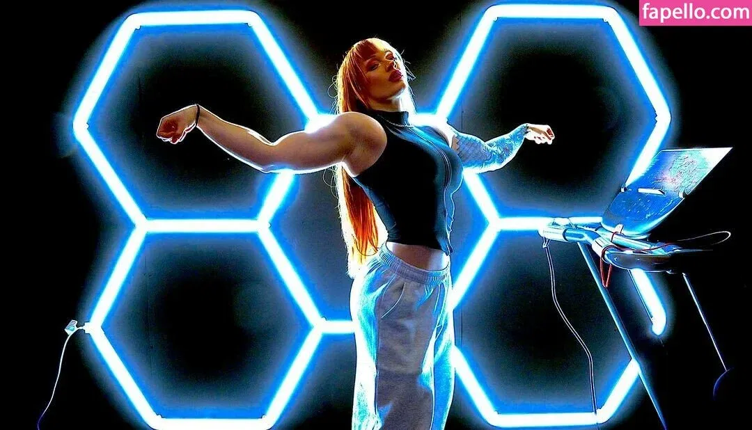 xinia_official Onlyfans Photo Gallery 