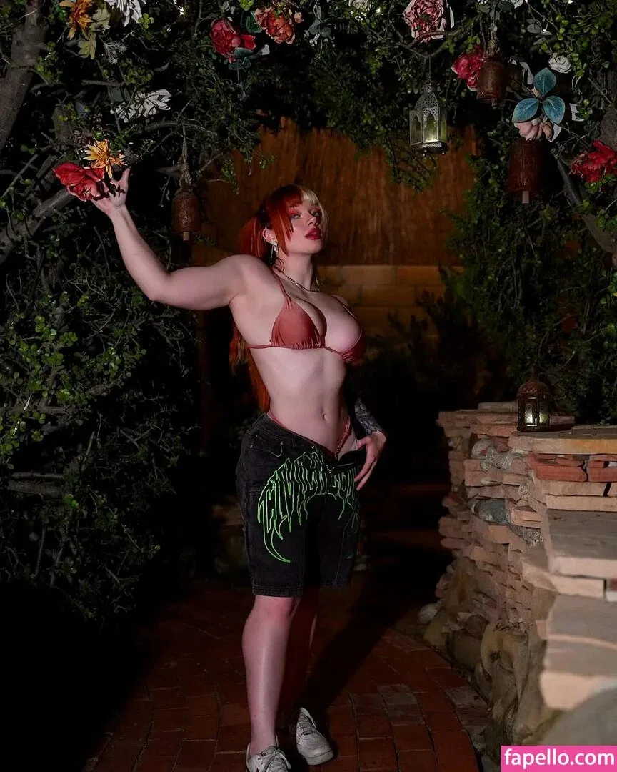 xinia_official Onlyfans Photo Gallery 