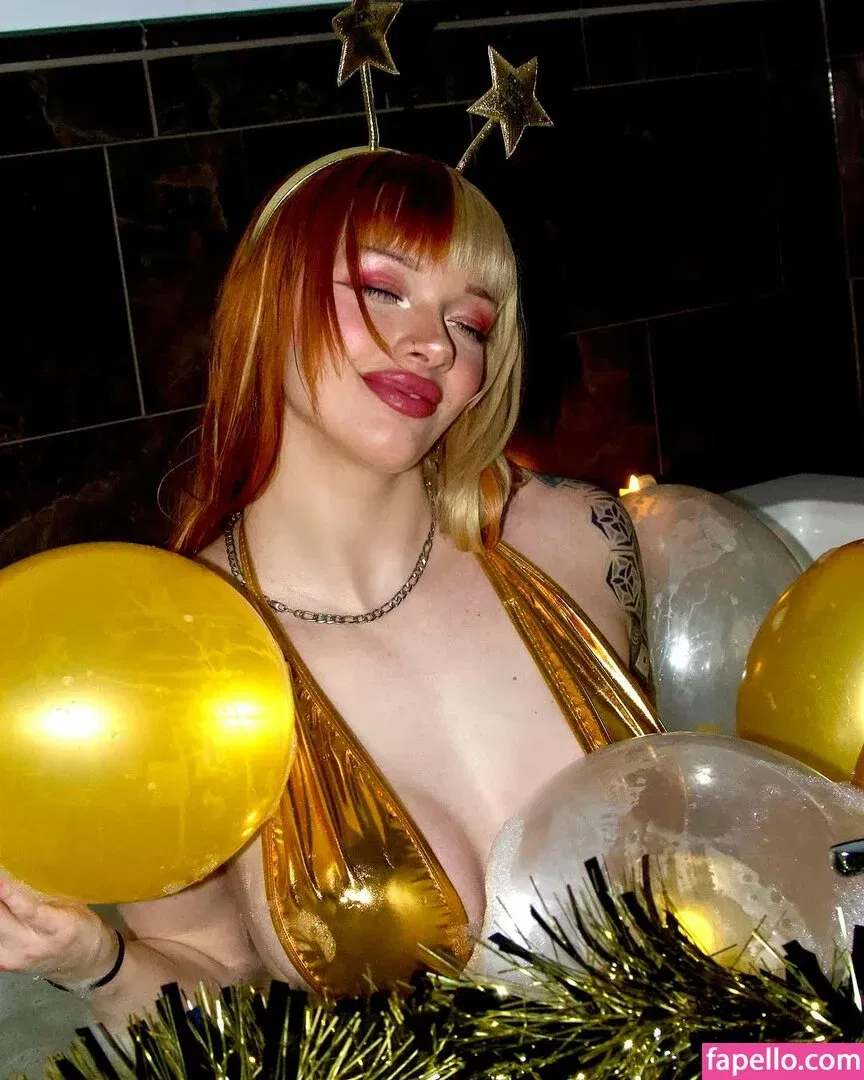 xinia_official Onlyfans Photo Gallery 