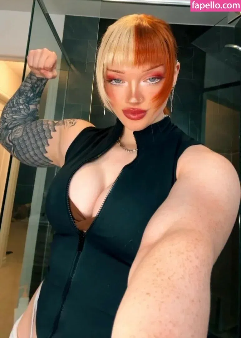 xinia_official Onlyfans Photo Gallery 