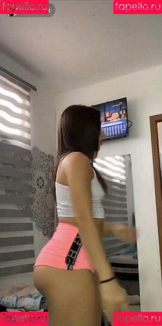 domevelezzz Onlyfans Photo Gallery 