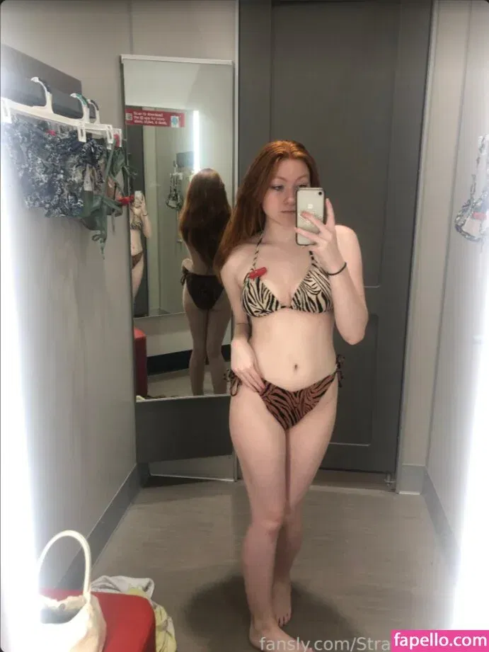 StrawberryShortKay Onlyfans Photo Gallery 