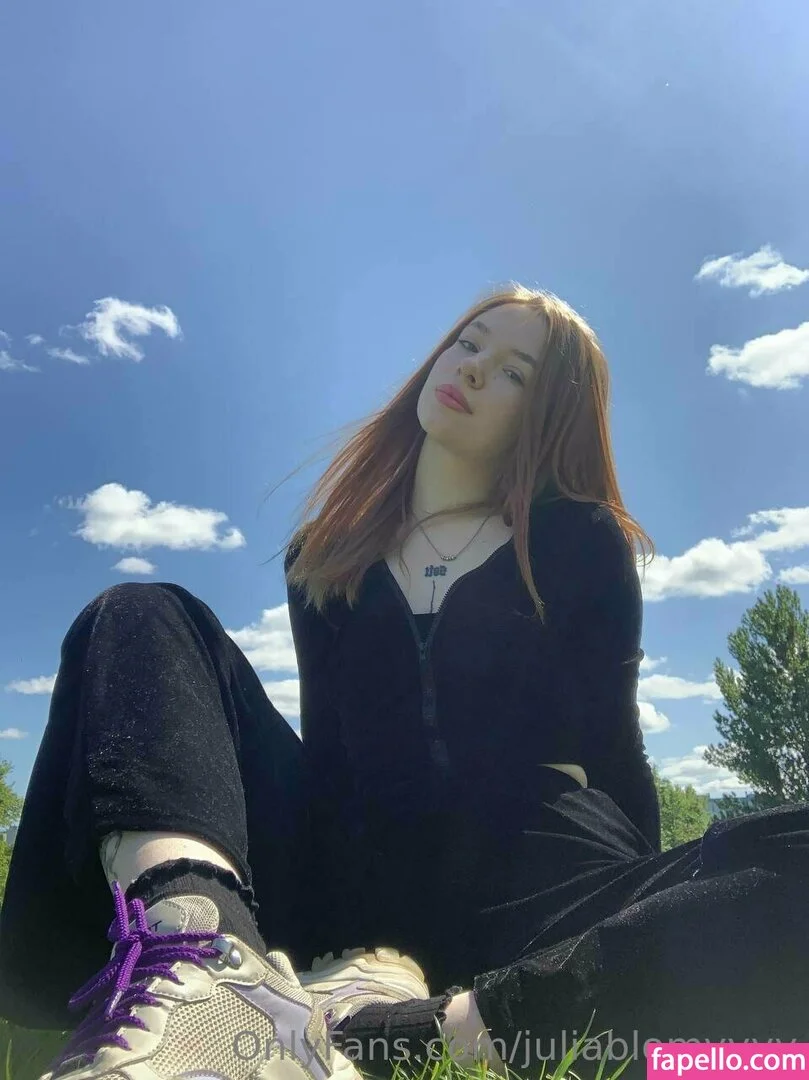 juliablomyyyy Onlyfans Photo Gallery 