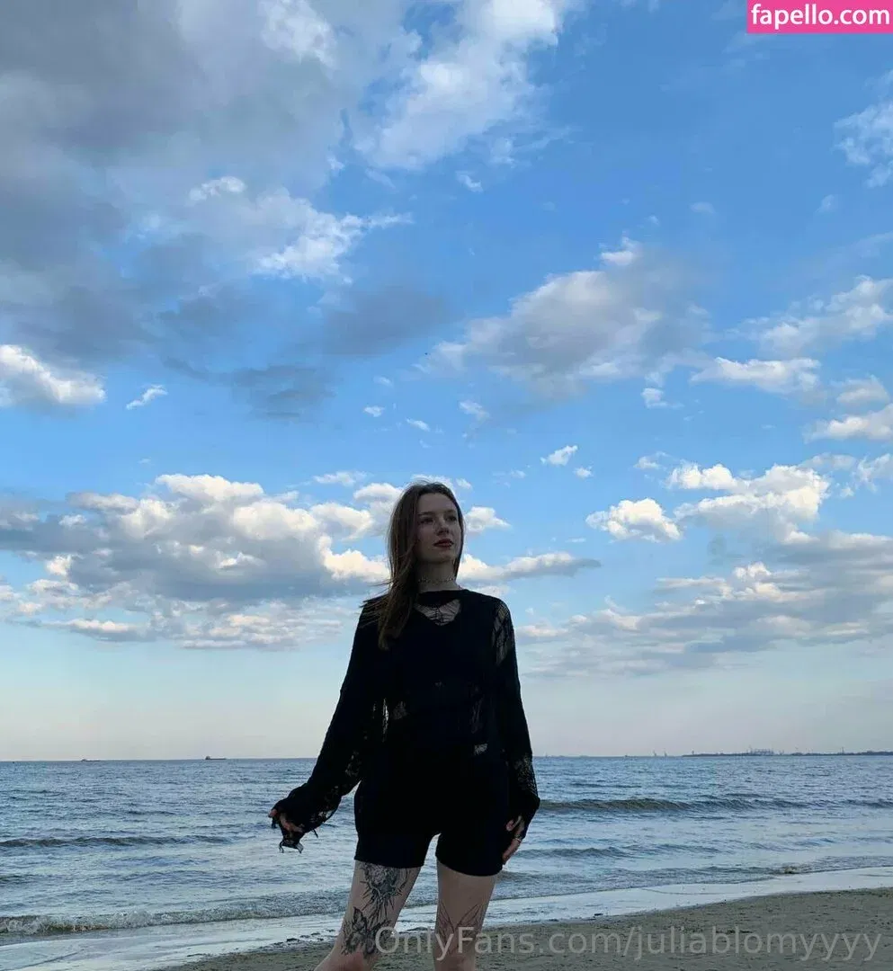 juliablomyyyy Onlyfans Photo Gallery 