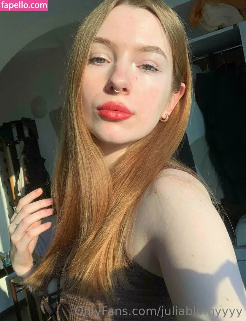 juliablomyyyy Onlyfans Photo Gallery 