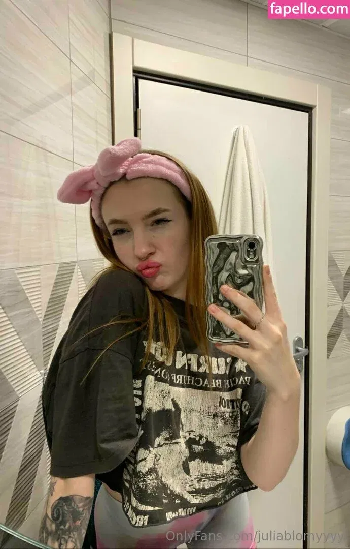 juliablomyyyy Onlyfans Photo Gallery 