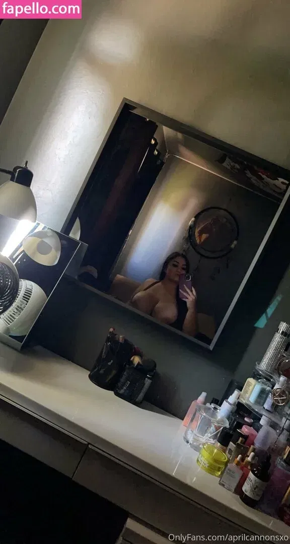 aprilcannonsxo Onlyfans Photo Gallery 