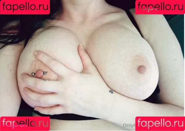 wychbaebi Onlyfans Photo Gallery 