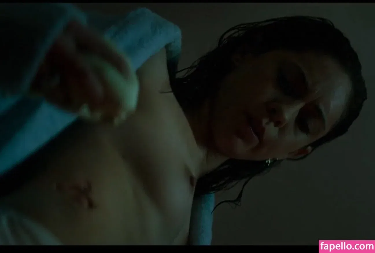 Rosa Salazar Onlyfans Photo Gallery 