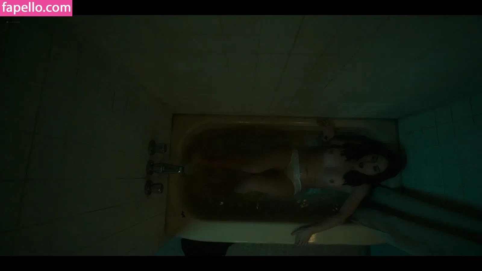 Rosa Salazar Onlyfans Photo Gallery 