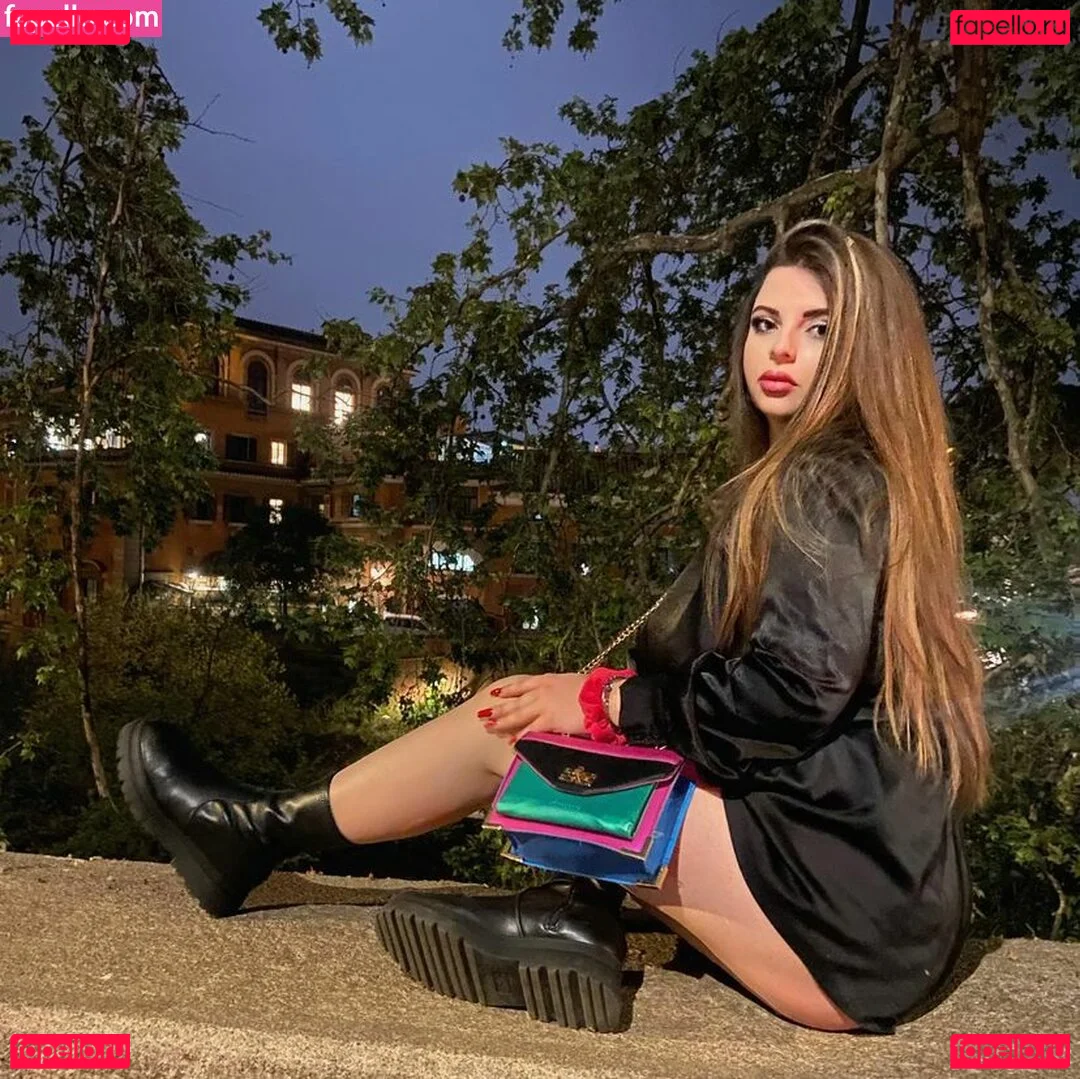 lorena_cataldi Onlyfans Photo Gallery 