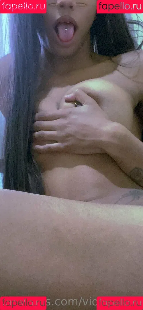 Viollet Collins Onlyfans Photo Gallery 