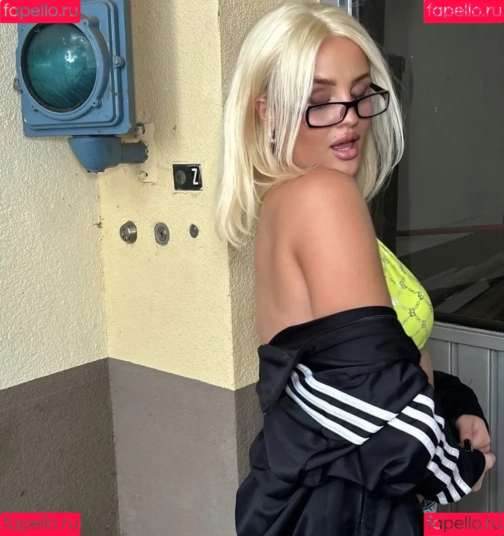 Cassy Cassau Onlyfans Photo Gallery 