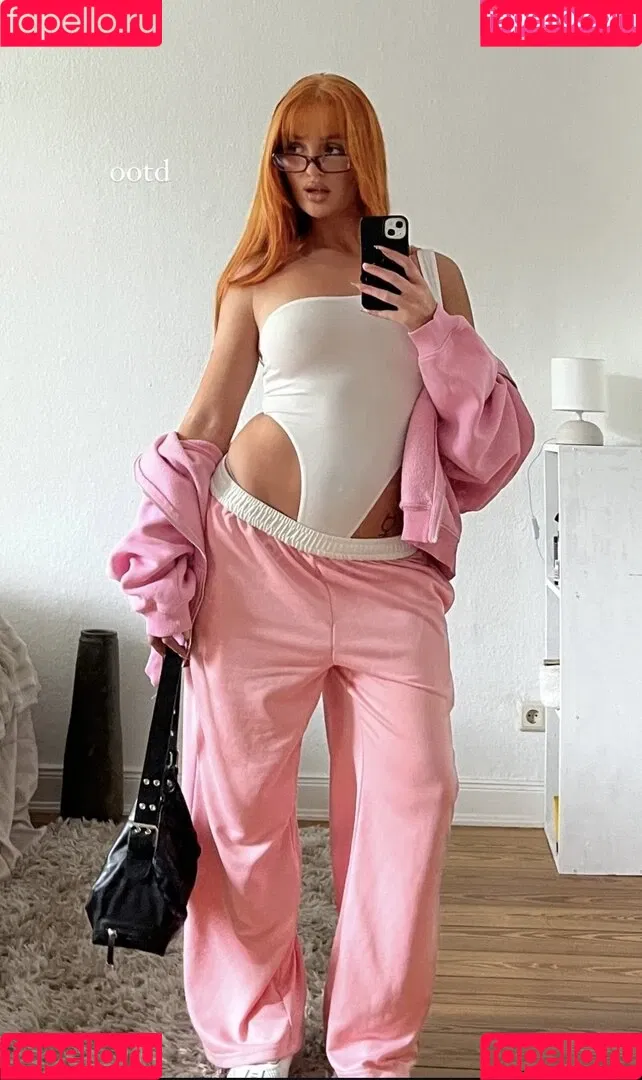 Cassy Cassau Onlyfans Photo Gallery 